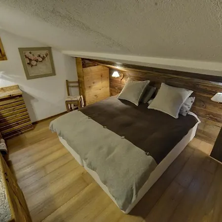 Апартаменты Charme Alpine *